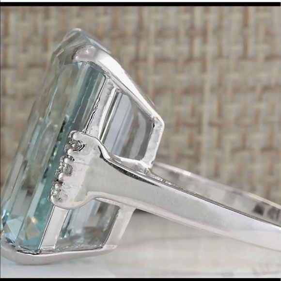 Silver cubic zirconia - Picture 3 of 6